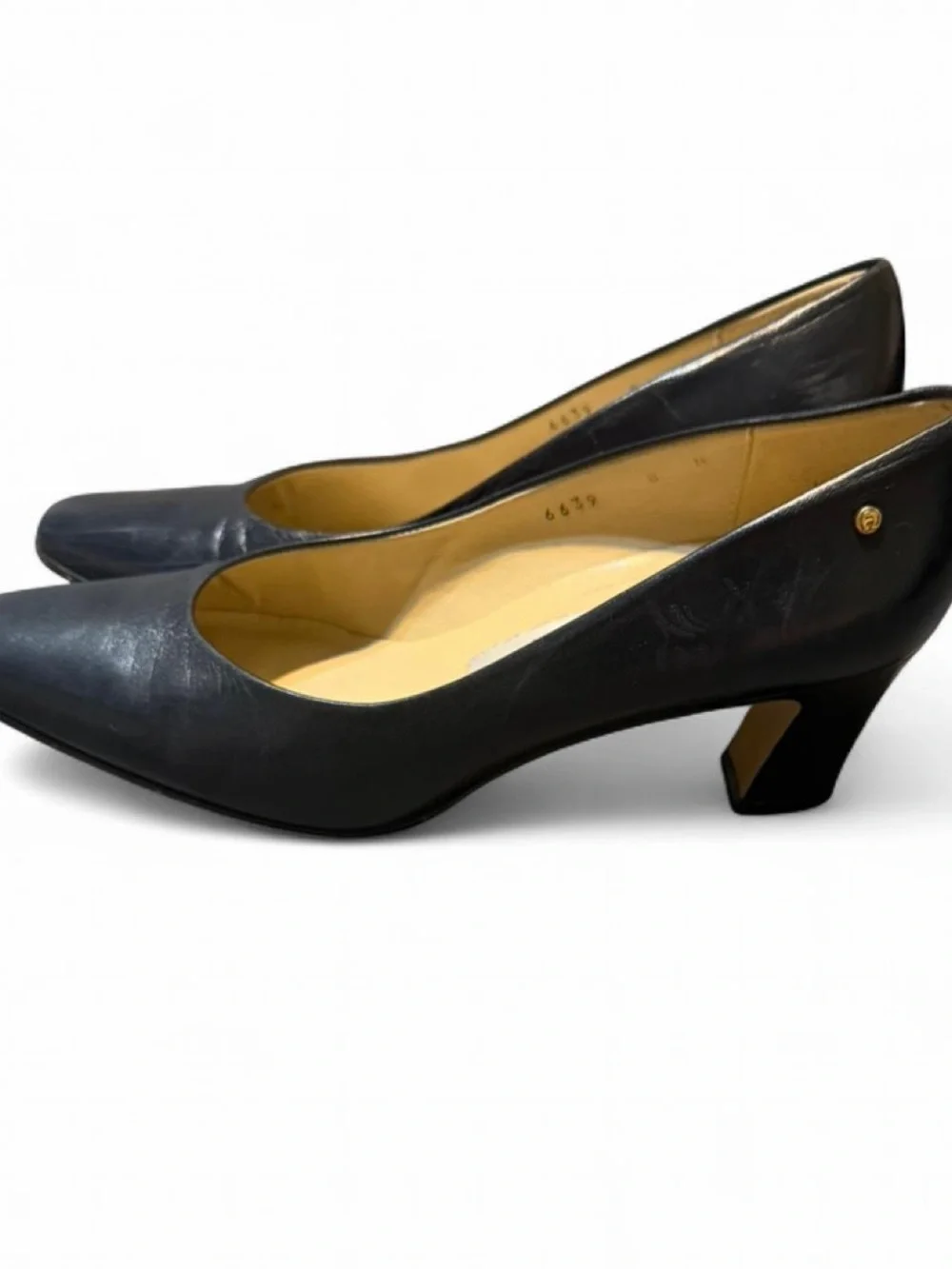 Etienne Aigner Navy Leather Classic Women's Heels Size 8N